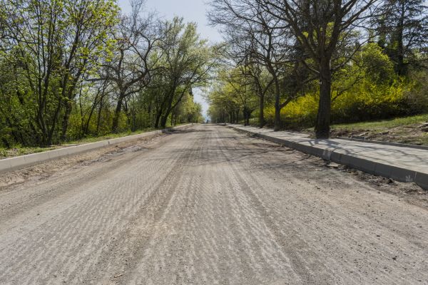 Unpaved Road Repair in Glen Allen